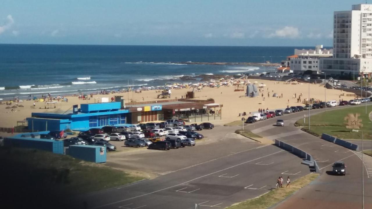 Depto Frente Al Mar - Punta Del Este - Uruguay Exterior foto